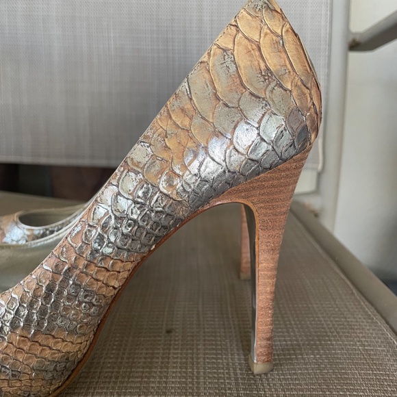 MARCIANO Snakeskin Heels - Picture 3 of 9